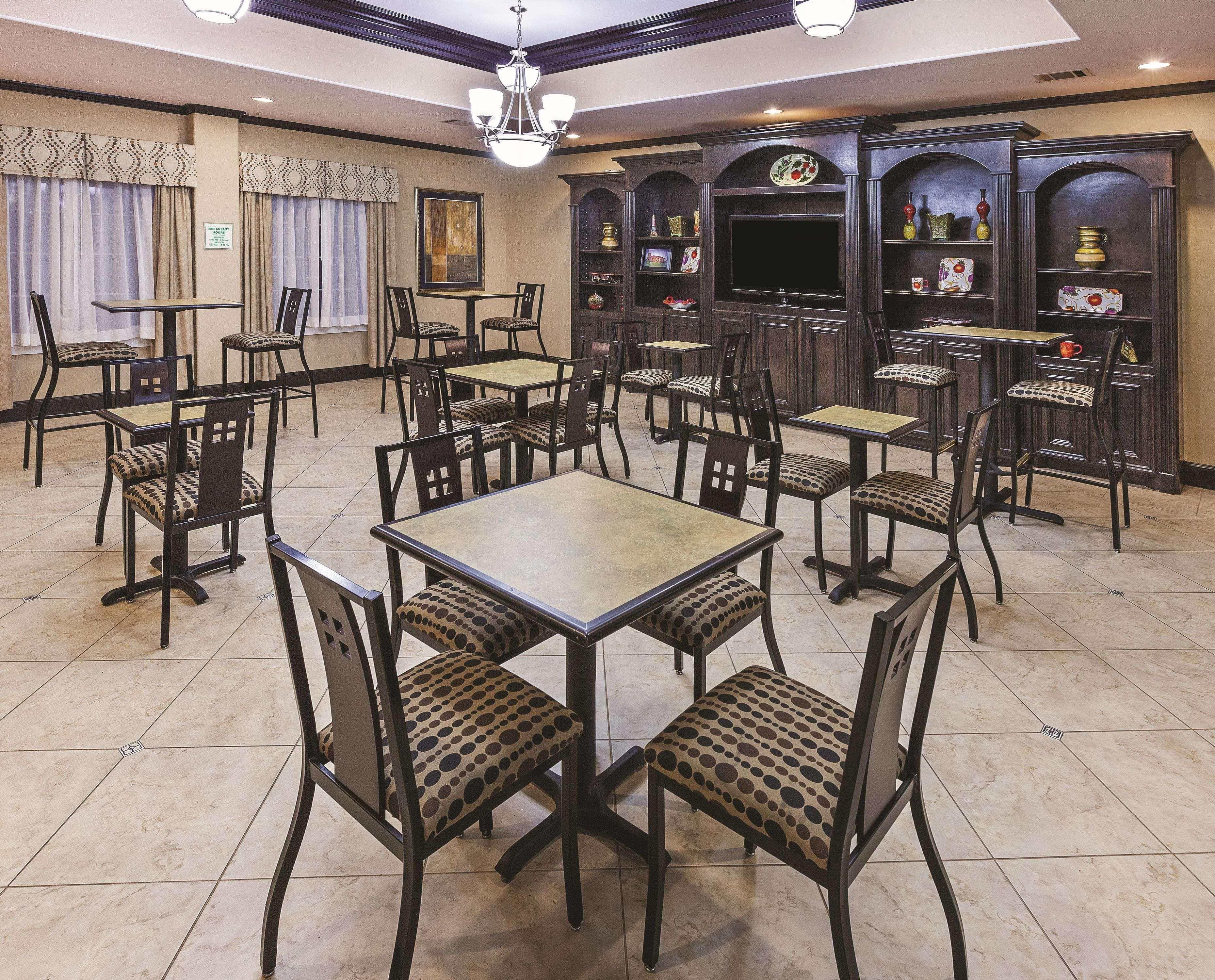 Hotel La Quinta By Wyndham Livingston Exterior foto